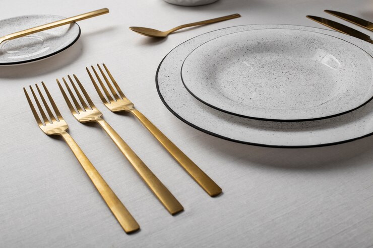 Dinnerware